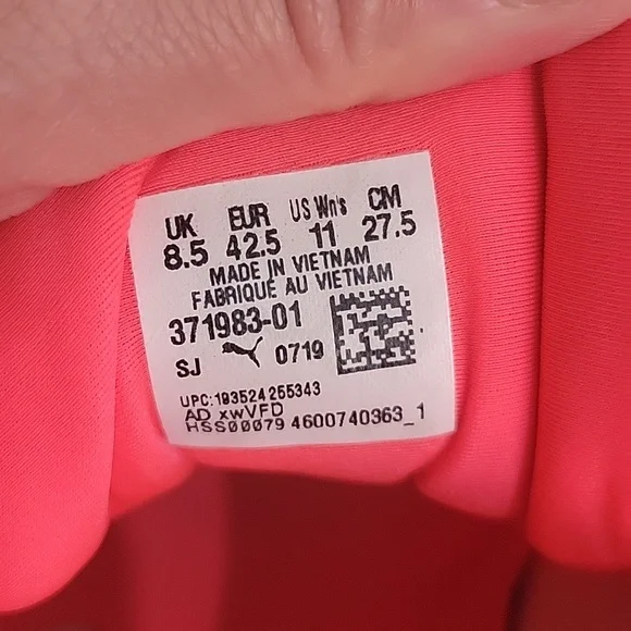 Puma Neon Pink and Yellow Sneakers Size 8.5 In Amazing Conition - Picture 5 of 6